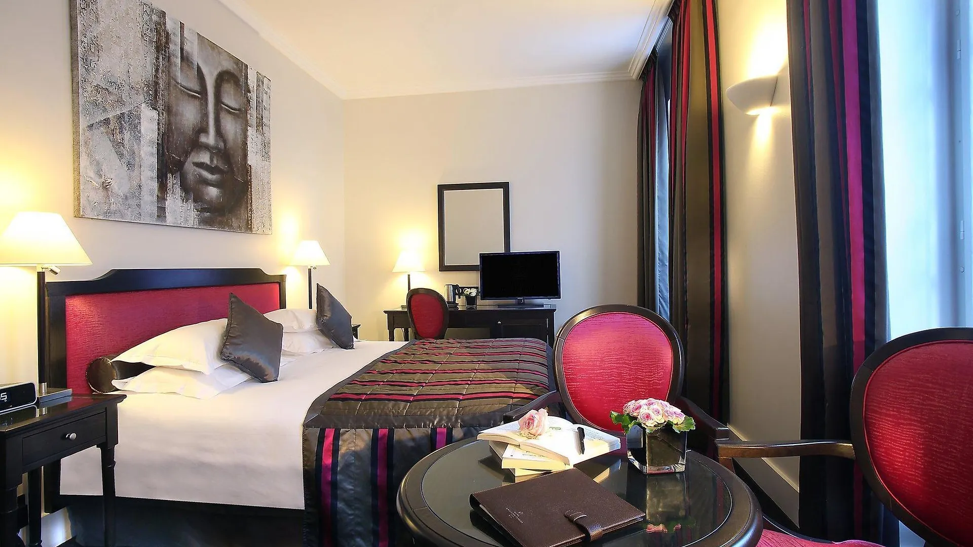 Hotell Royal Saint Honore Louvre 4*